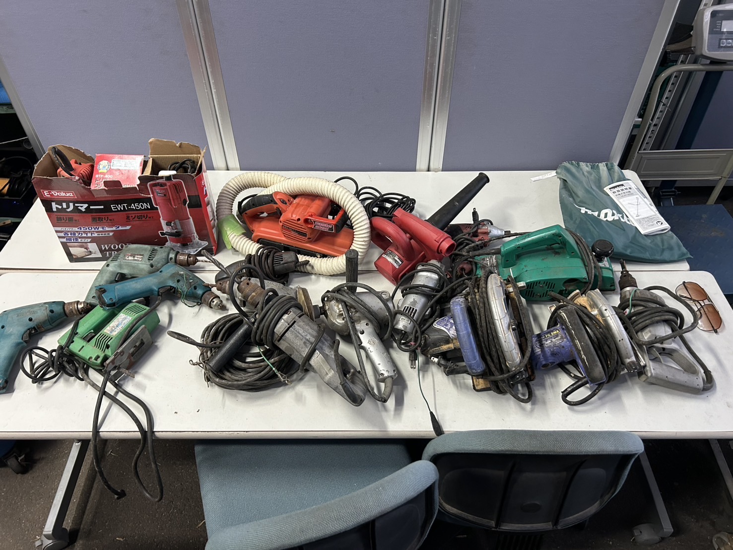 【府中市久佐町でマキタの電動工具を出張買取】丸鋸・電動ドライバーなど多数お売りいただきました!