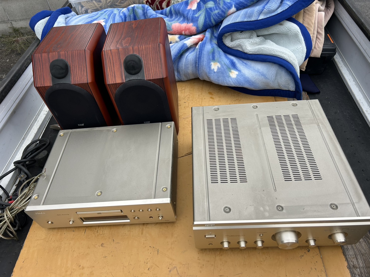 【草戸町にてオーディオの買取】福山市の出張買取は「出張買取アシスト」へ!